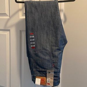 Levi’s Straight Fit 514 Jeans